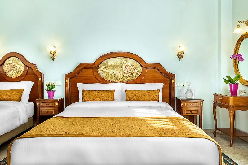 اتاق راحتی سه تخته, Imperial Palace Classical Hotel Thessaloniki