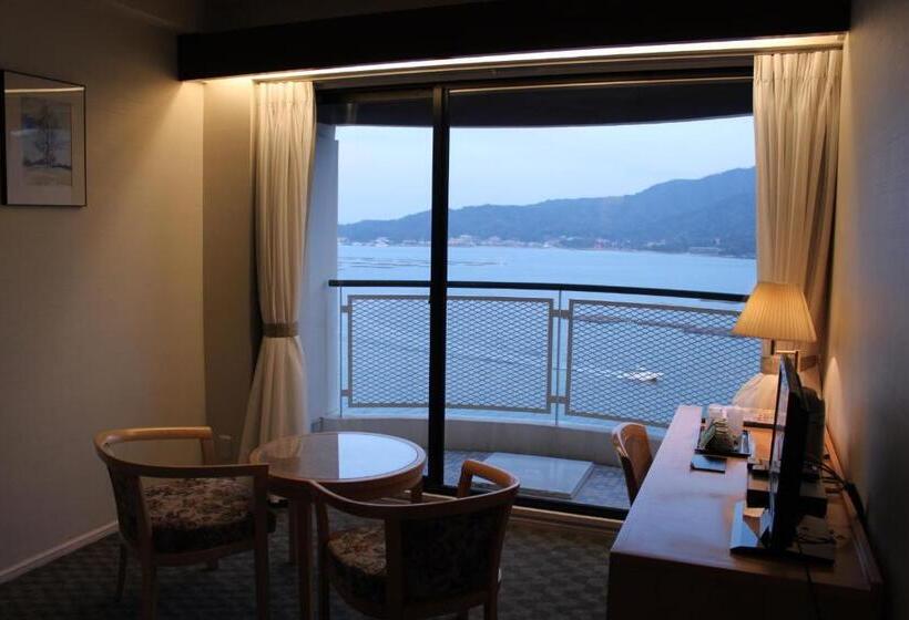 اتاق استاندارد با چشم‌انداز دریا, Aki Grand Hotel & Spa