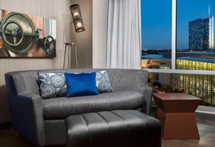 اتاق اجرایی با تخت بزرگ, Courtyard Austin Downtown/convention Center