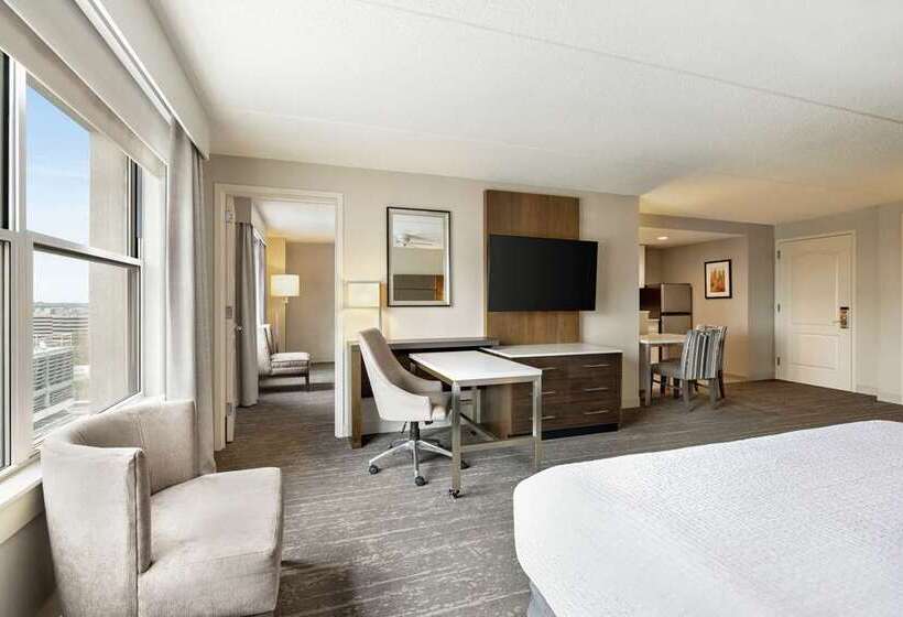 اتاق استاندارد, Embassy Suites Anchorage