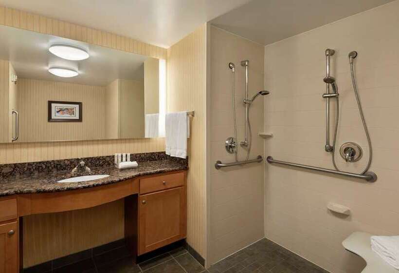 اتاق استاندارد, Embassy Suites Anchorage