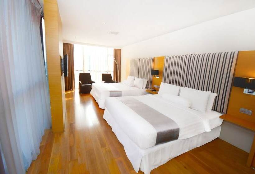 اتاق پرمیوم, Empire Hotel Subang