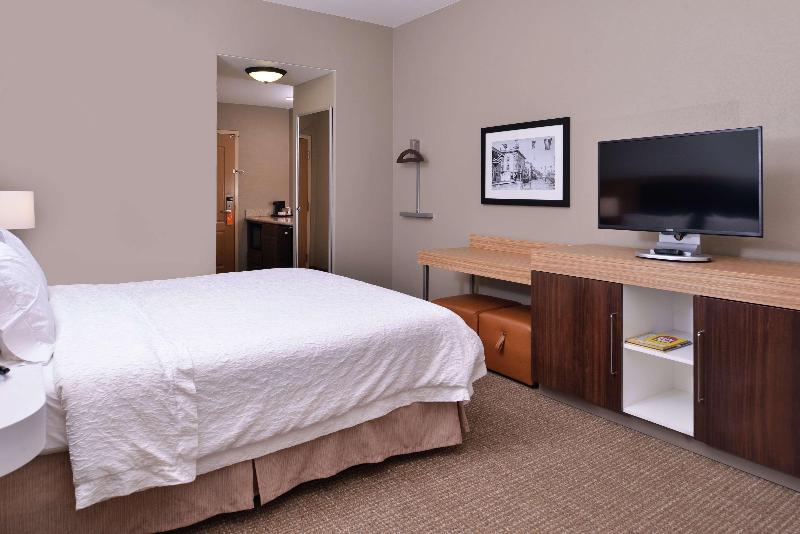اتاق استاندارد با تخت بزرگ, Hampton Inn & Suites Woodland Sacramento Area