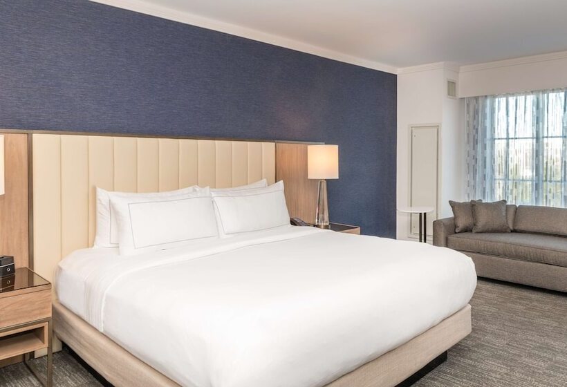 Quarto executivo, Hilton Columbus Polaris