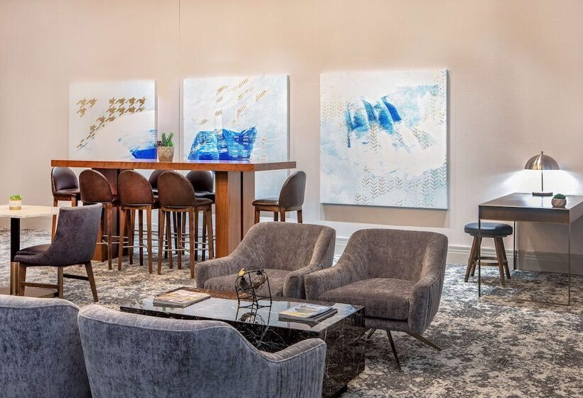 اتاق اجرایی, Hilton Columbus/polaris