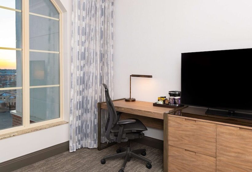 سوییت, Hilton Columbus/polaris