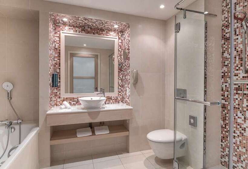 اتاق اجرایی با تخت بزرگ, Hilton Columbus/polaris