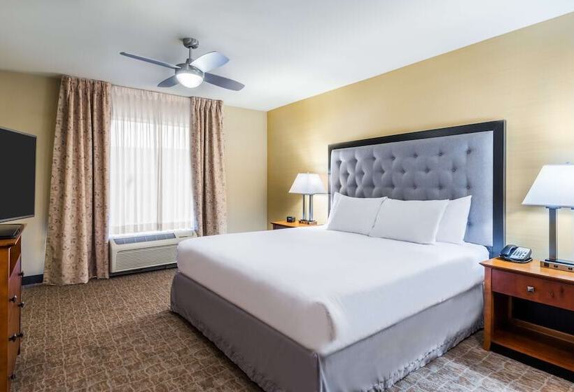 2 Bedroom Suite, Homewood Suites By Hilton St. Louis Riverport Airport West