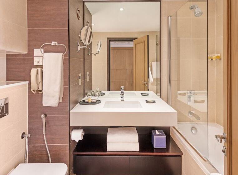 اتاق لوکس با چشم‌انداز دریا, Ja The Resort   Ja Beach Hotel, Dubai