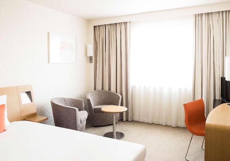 سوئیت با تخت بزرگ, La Quinta Inn & Suites By Wyndham Brownwood
