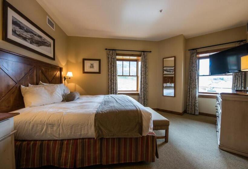 آپارتمان 1 خوابه, The Lodge At Mountaineer Square