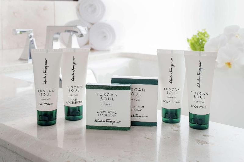 سوئیت با تخت بزرگ, Waldorf Astoria Atlanta Buckhead