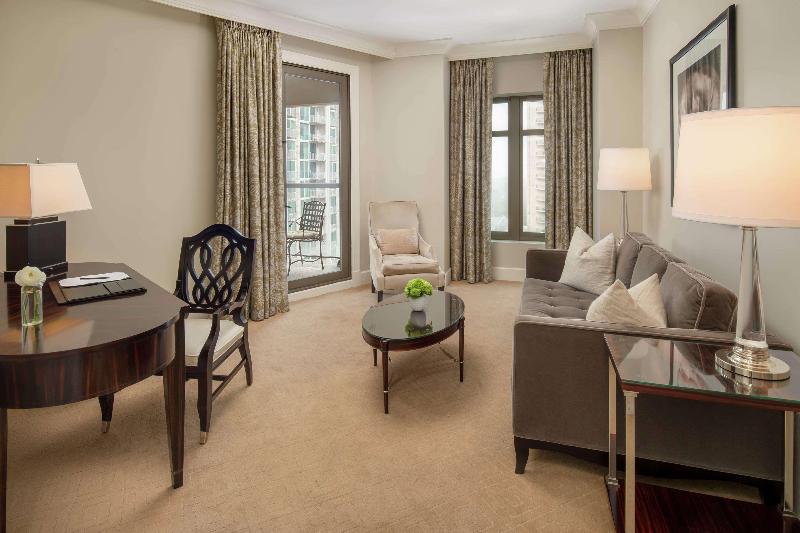 سوئیت با تخت بزرگ, Waldorf Astoria Atlanta Buckhead