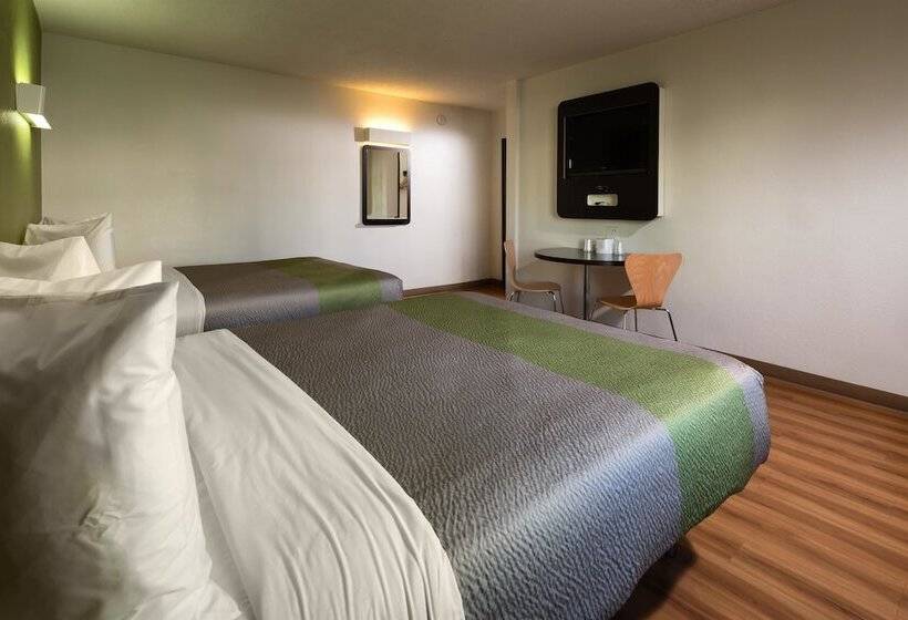 اتاق لوکس, Motel 6 Canoga Park, Ca
