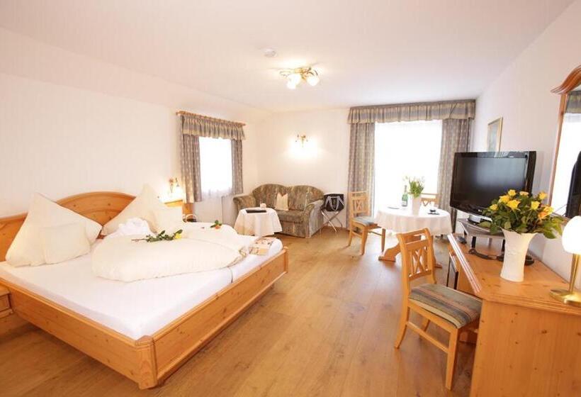 اتاق سوپریور با بالکن, Wellness & Landhotel Prinz  Wellness & Romantik
