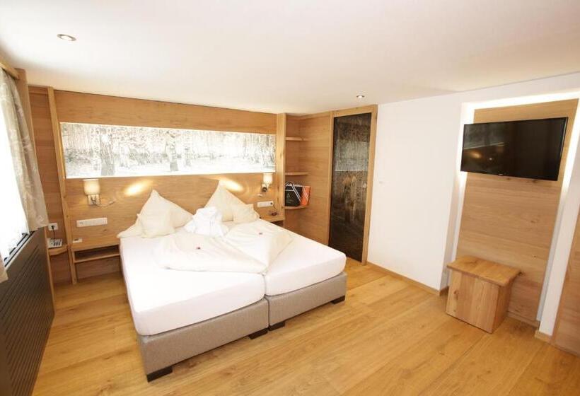 اتاق استاندارد با چشم‌انداز کوهستان, Wellness & Landhotel Prinz  Wellness & Romantik