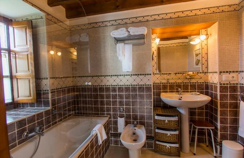 اتاق استاندارد سه نفره, Casa Do Merlo