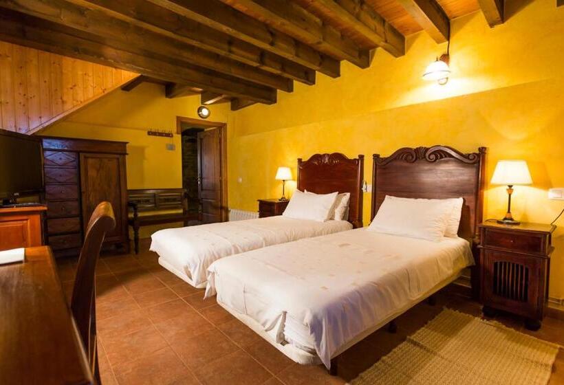 سوییت جونیور, Casa Do Merlo