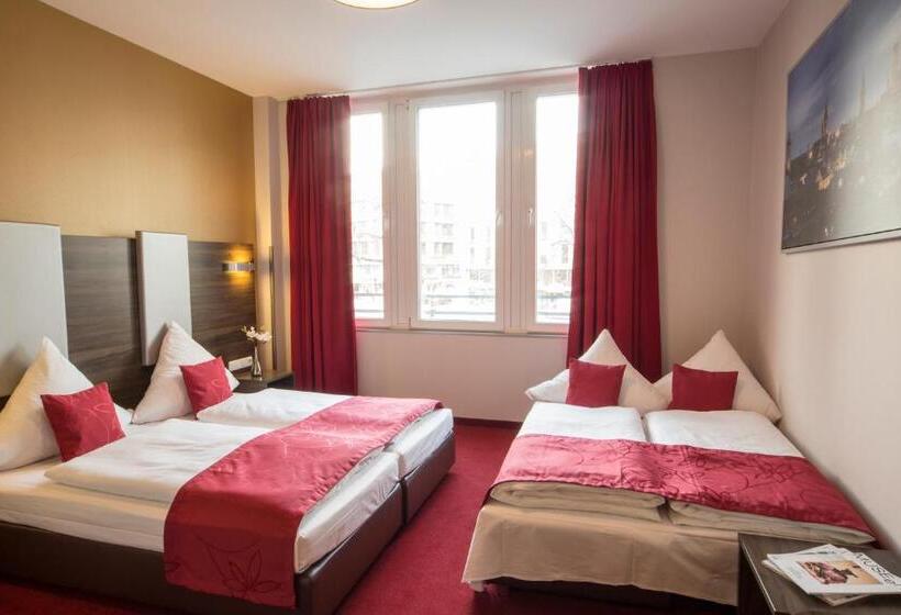 آپارتمان 1 خوابه, Koos Hotel&apartments   City Apart