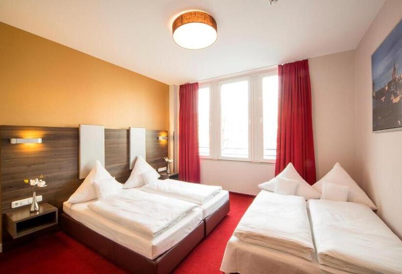 آپارتمان 1 خوابه, Koos Hotel&apartments   City Apart