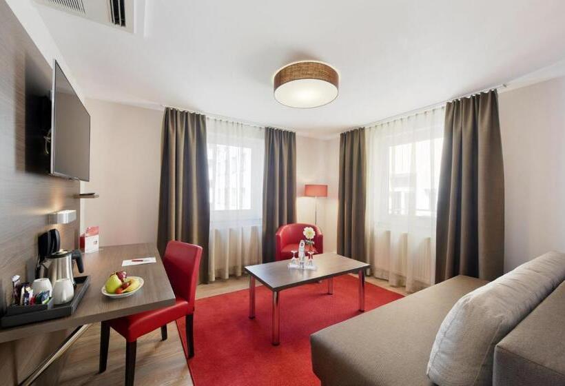 آپارتمان 4 خوابه, Koos Hotel&apartments   City Apart