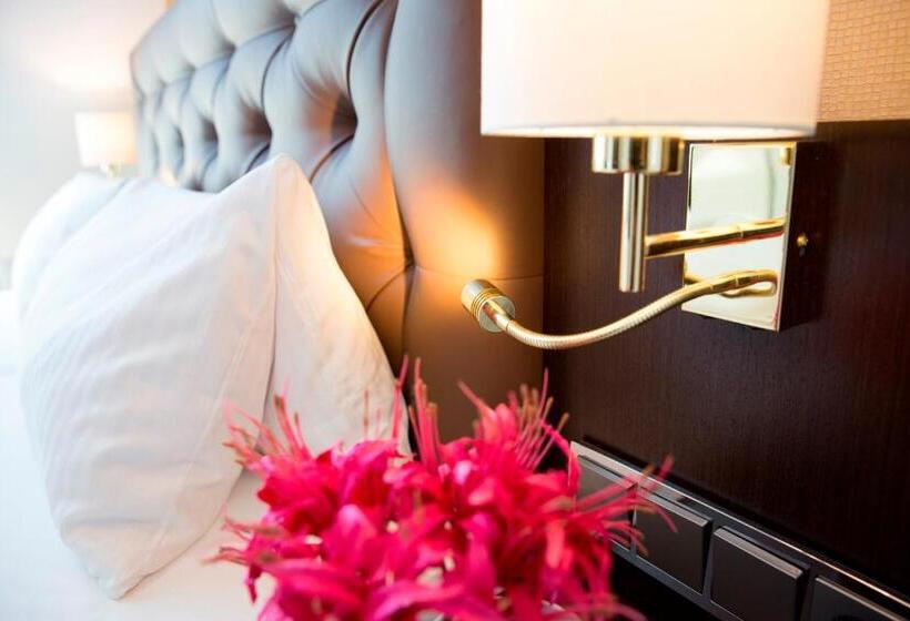 Suite with Terrace, Koos Hotel&apartments   City Apart