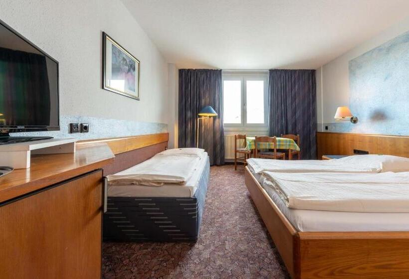 اتاق استاندارد سه نفره, Enjoyhotel Garni Korntal Stuttgart