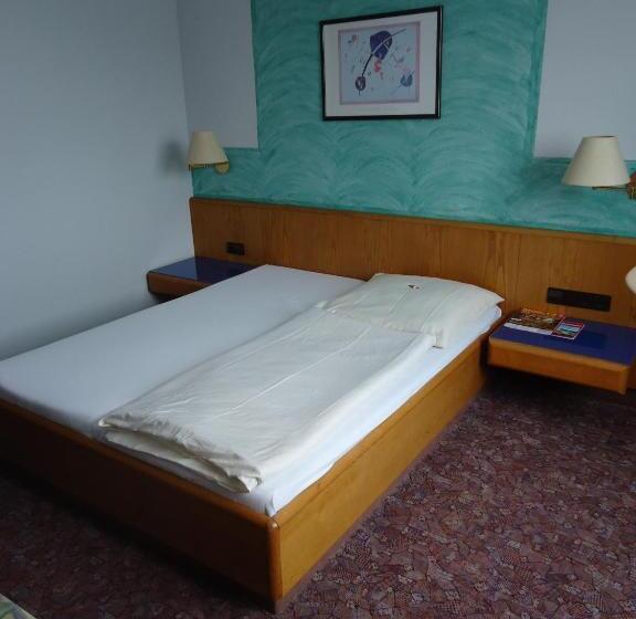 Quarto Estandar, Enjoyhotel Garni Korntal Stuttgart