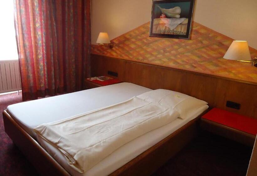 اتاق استاندارد, Enjoyhotel Garni Korntal Stuttgart