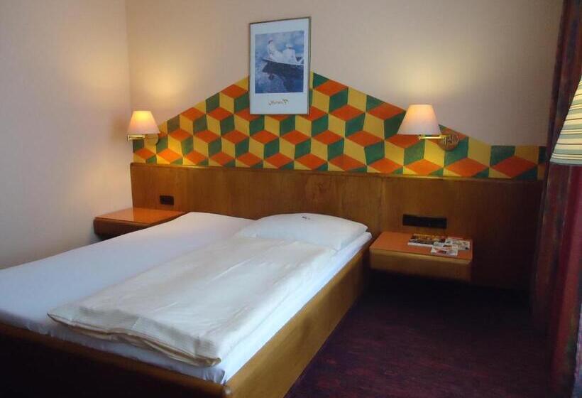 اتاق استاندارد, Enjoyhotel Garni Korntal Stuttgart