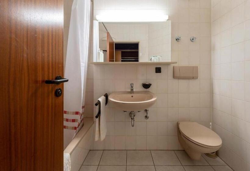 اتاق استاندارد یک نفره, Enjoyhotel Garni Korntal Stuttgart