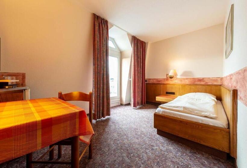 اتاق استاندارد یک نفره, Enjoyhotel Garni Korntal Stuttgart