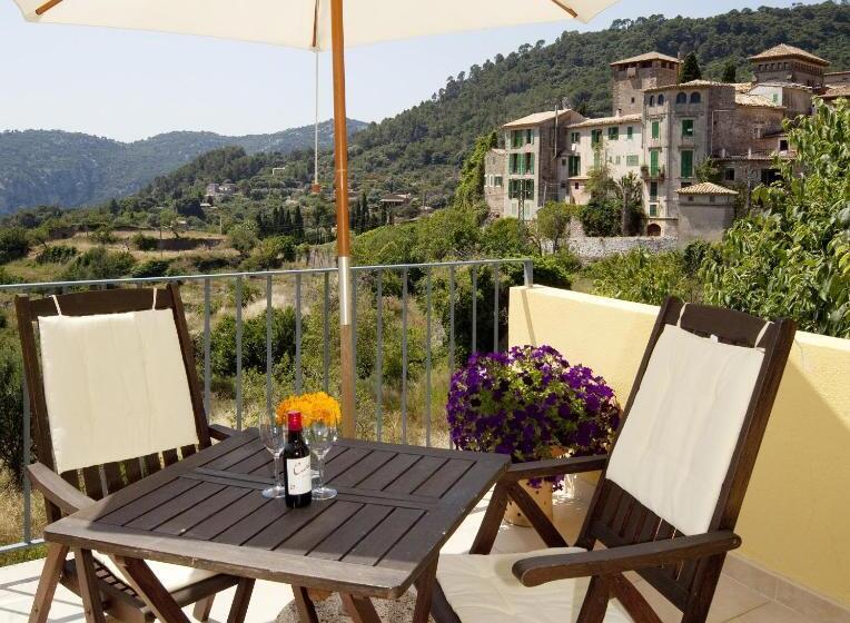 Superior Room with Terrace, Es Petit Hotel De Valldemossa