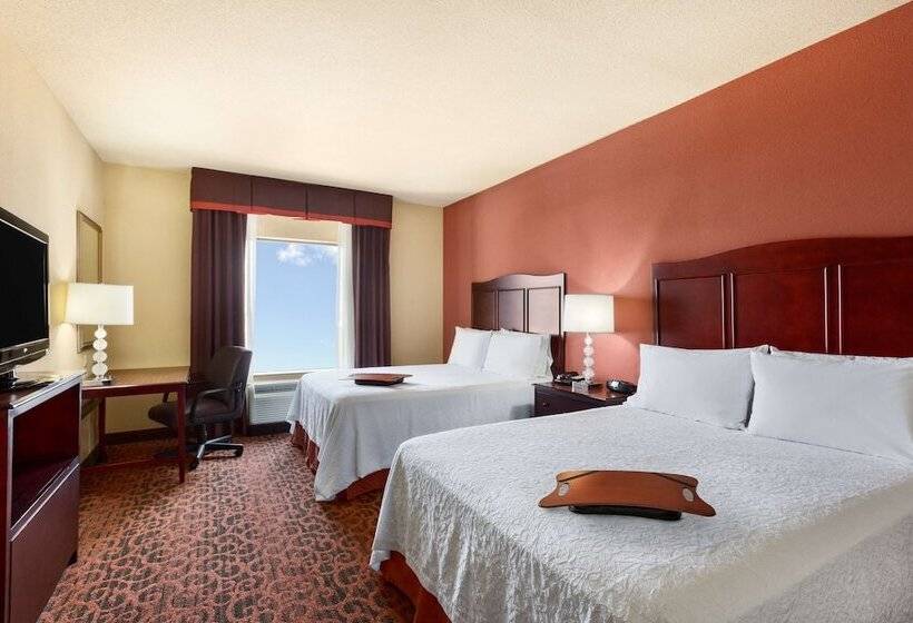 اتاق استاندارد, Hampton Inn & Suites Mission