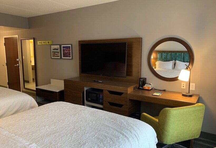 اتاق استاندارد, Hampton Inn & Suites Syracuse Dewitt