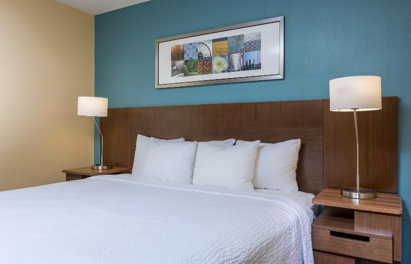 استودیو استاندارد با تخت کینگ, Hampton Inn & Suites Syracuse Dewitt