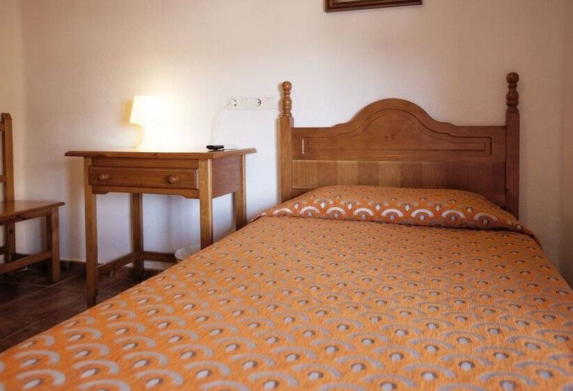 Standard Single Room, Serramar