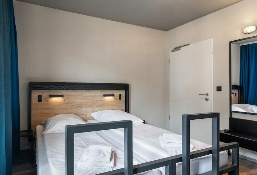 Standard Single Room, A&o Nuernberg Hauptbahnhof