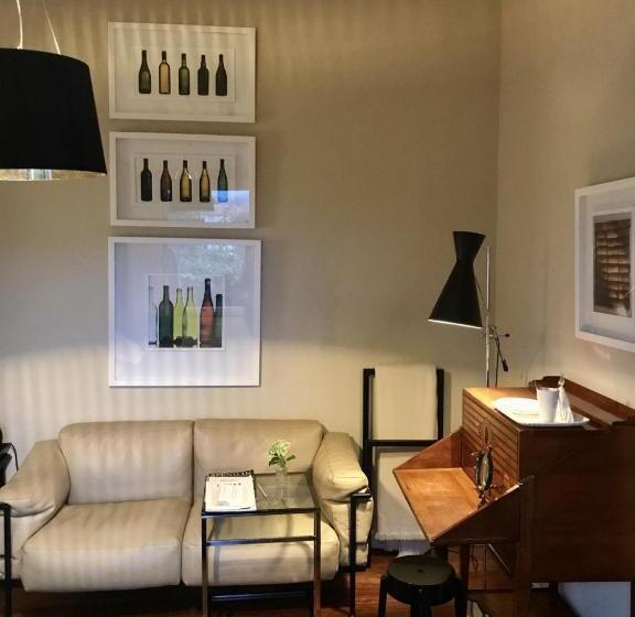اتاق سوپریور, Enoturismo Novavila Rias Baixas Wine Design