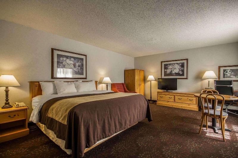 سوئیت با تخت بزرگ, Hampton Inn & Suites Lincoln   Northeast I 80