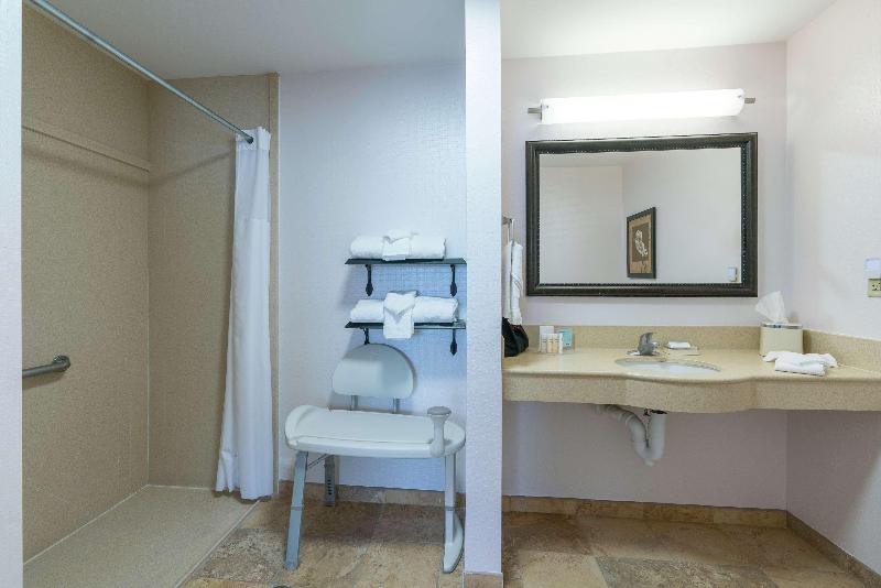 استودیو استاندارد با تخت کینگ, Hampton Inn & Suites Lake City