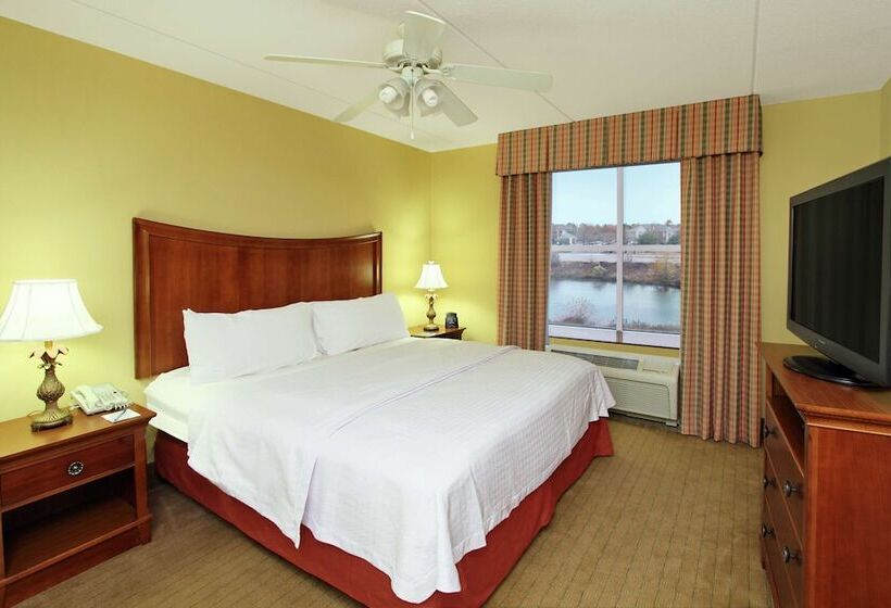 2 Bedroom Suite, Homewood Suites By Hilton Chesapeakegreenbrier