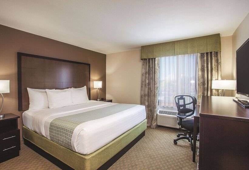 Habitación Deluxe, La Quinta Inn & Suites By Wyndham Portland Airport