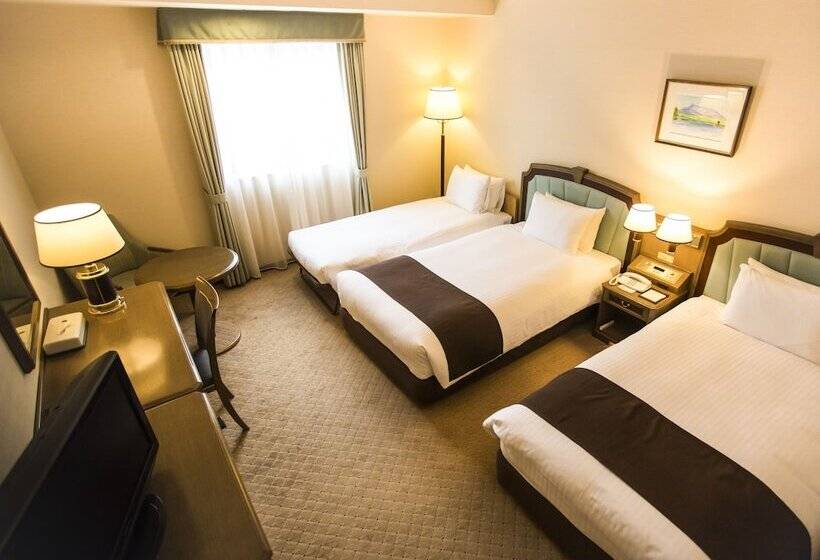 3 Bett Superior Zimmer, Mystays Sapporo Aspen