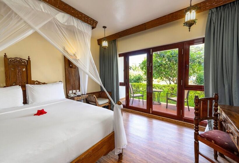 Standard Room Double Bed, Nungwi Beach Resort By Turaco