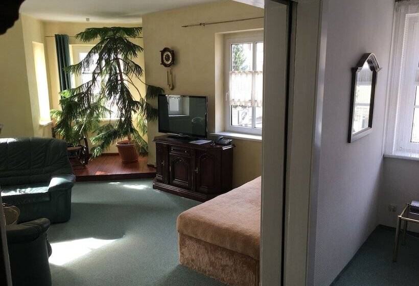 سوییت, Pension Wegerich