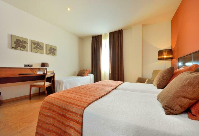 اتاق استاندارد سه نفره, Spa Norat Torre Do Deza 4 Superior