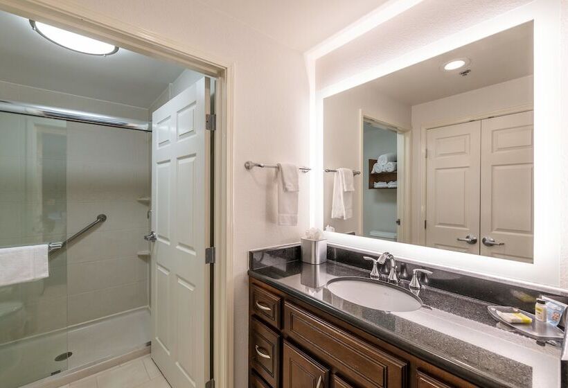 سوئیت برای معلولان, Staybridge Suites North Charleston, An Ihg