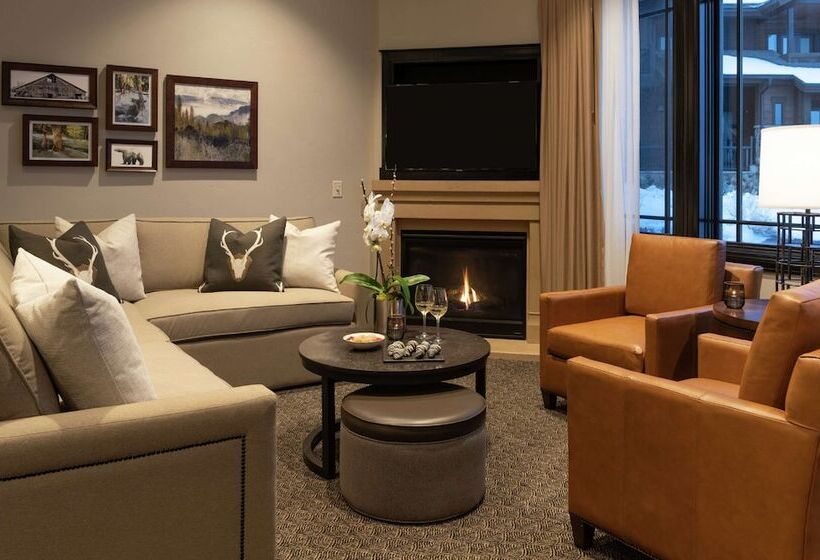 带2个卧室的套房, Waldorf Astoria Park City