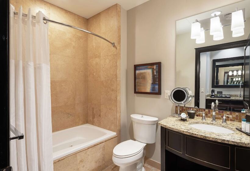 带2个卧室的套房, Waldorf Astoria Park City